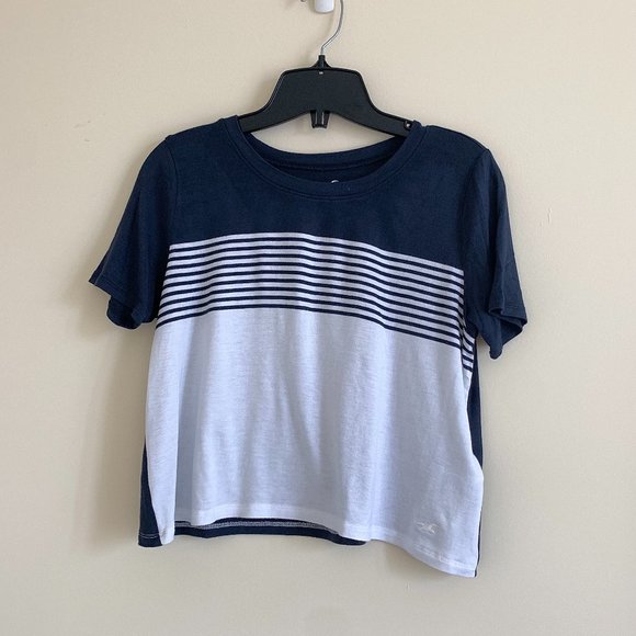 🖤Navy and White Striped Tee🖤 - Picture 2 of 4